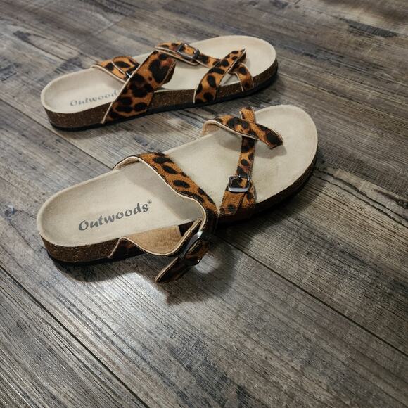 Outwoods sandal leopard print size 9 women's - Picture 5 of 8